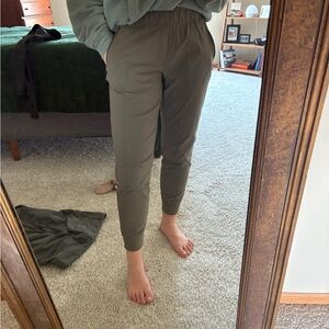Eddie Bauer Jogger / Outdoor Pants